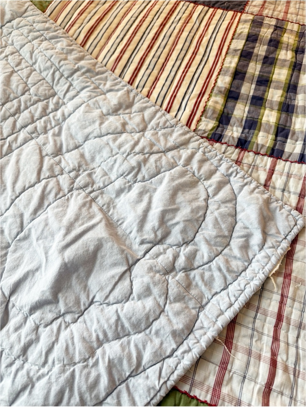 Pottery Barn Kids Twin Quilt - Vintage Cars - Picture 5 of 7